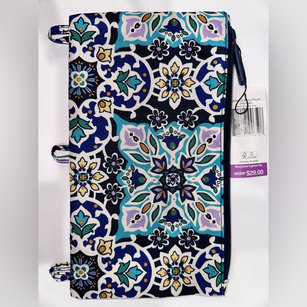 NWT VERA BRADLEY Lighten Up Pencil Pouch -‎ Lisbon Medallion Cool